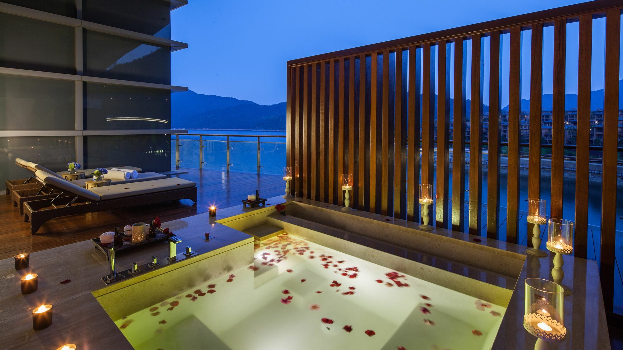 Crowne Plaza Hangzhou Thousand Island Lake By Ihg Jiande Ngoại thất bức ảnh
